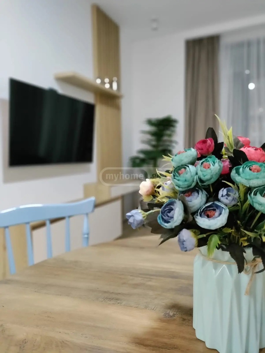 ფიროსმანი ნ. ქ. 17 - 2 rooms