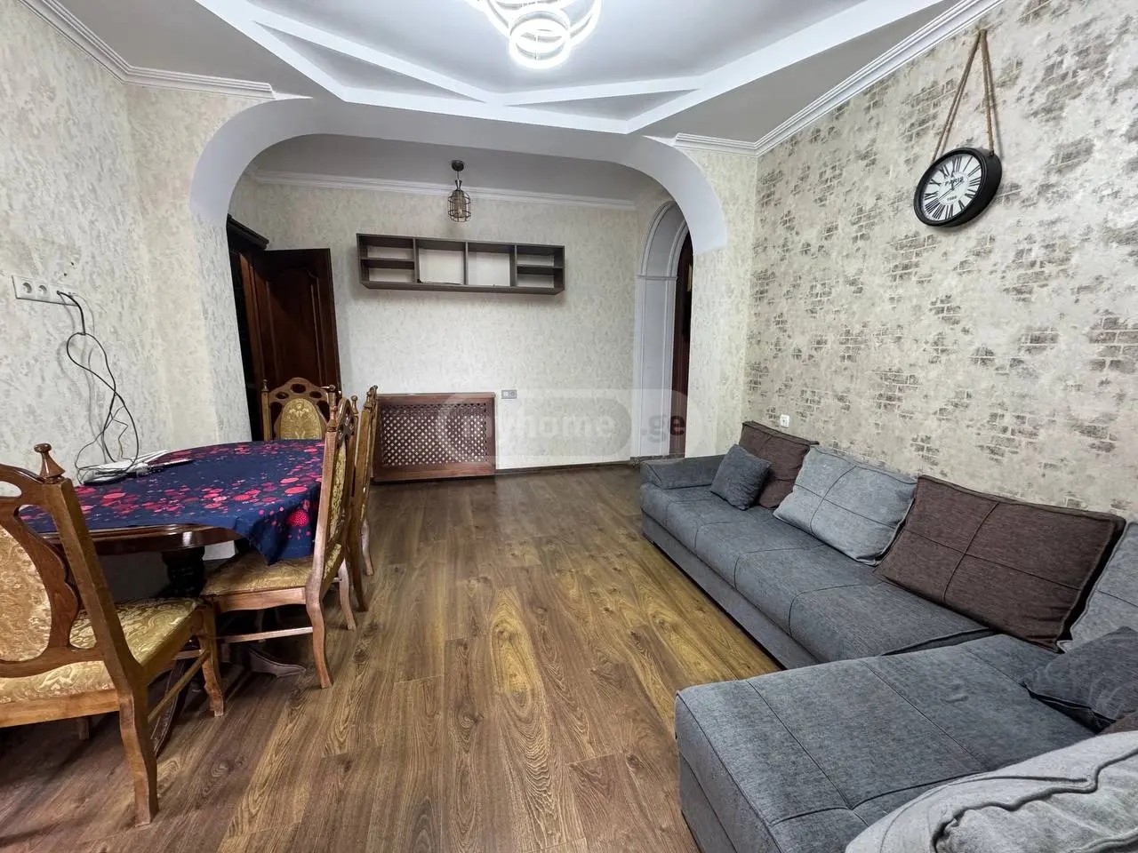 ნავთლუღის ქ. 5 - 3 rooms