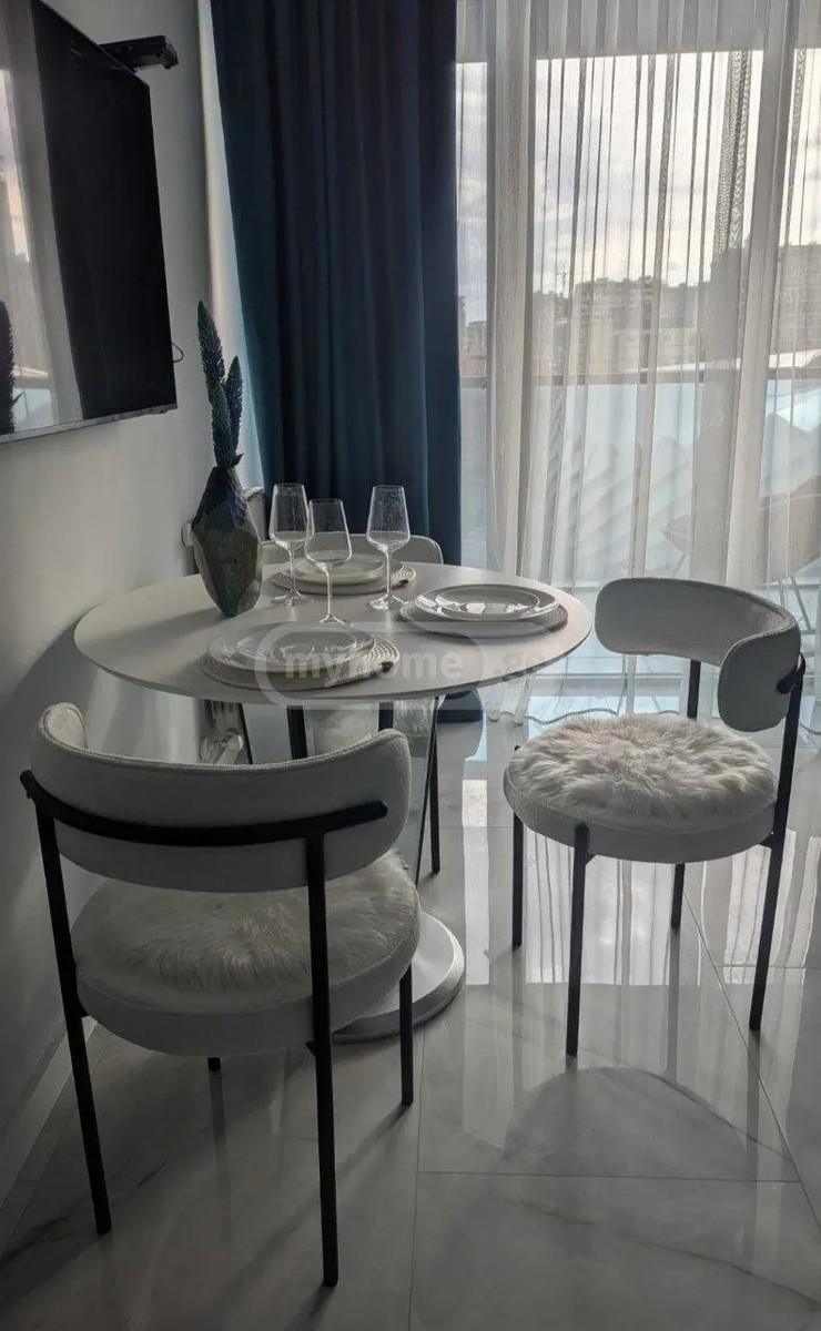 შარტავა ჟ. ქ. 18 - 3 rooms