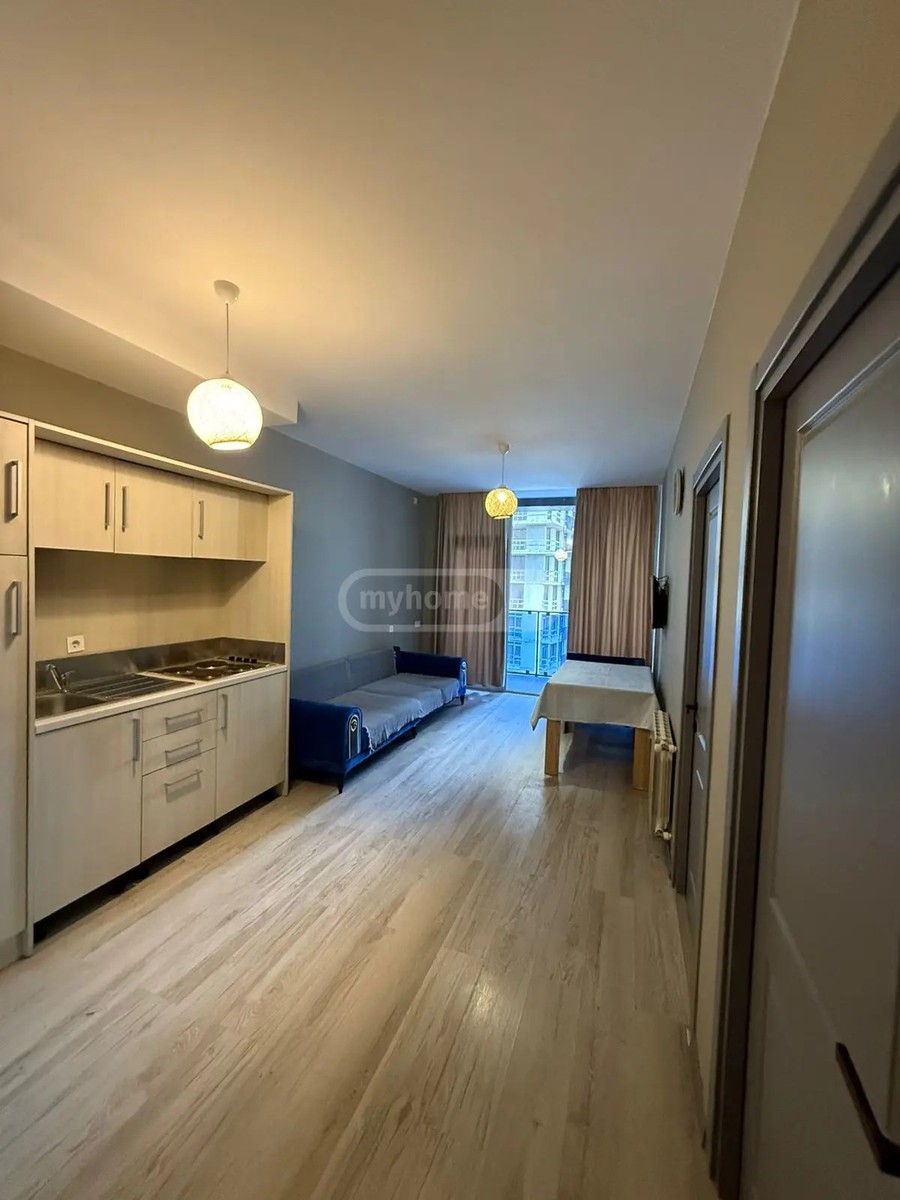 ანგისის ქ. 10 - 3 rooms