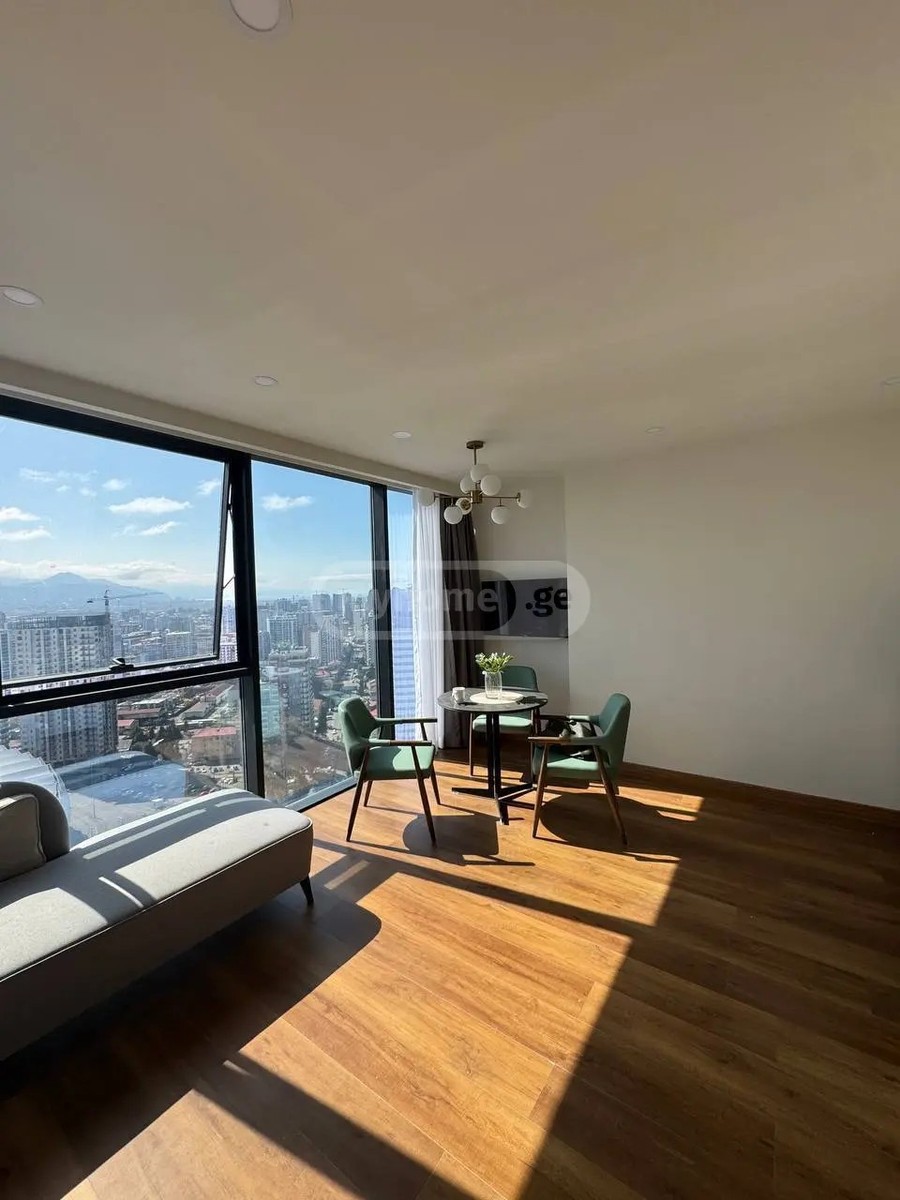 აბუსერიძე ტ. ქ. 13 - 2 rooms