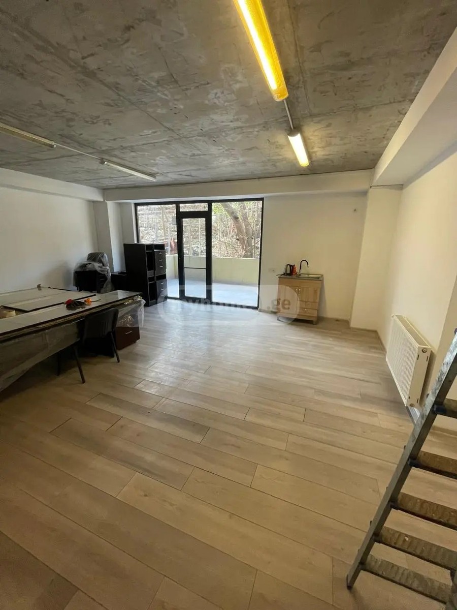 ლორთქიფანიძე ო. ქ. 4 - 2 rooms