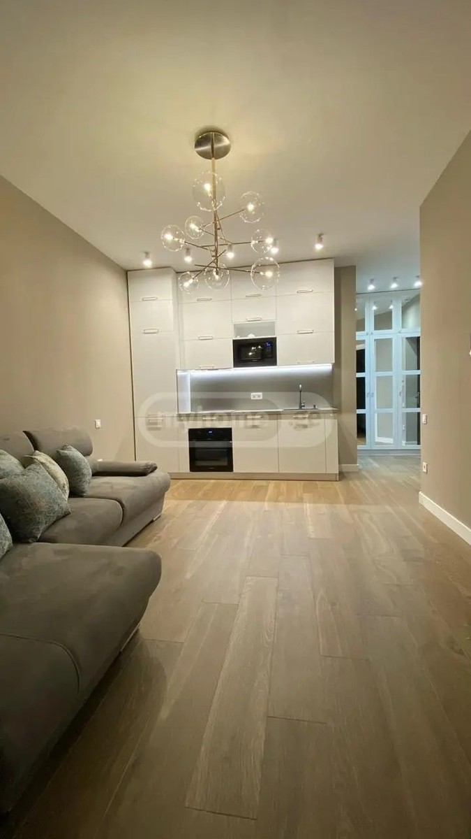 პოლიტკოვსკაია ა. ქ. (ჯიქია) 3 - 2 rooms