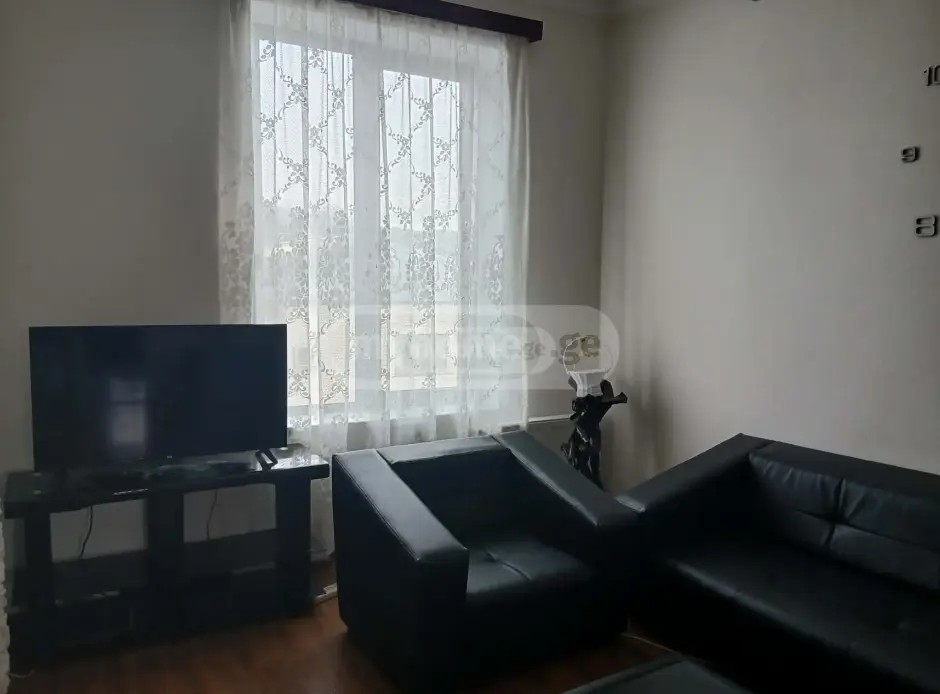 ბროსე მ. ქ.  - 2 rooms