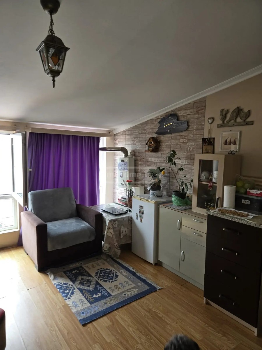 სვანიშვილი ნ. ქ.  - 1 rooms