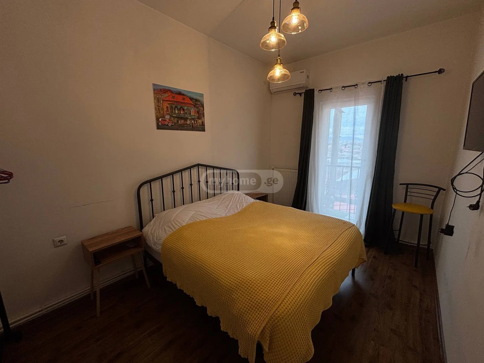 სპარტაკის ქ.  - 3 rooms