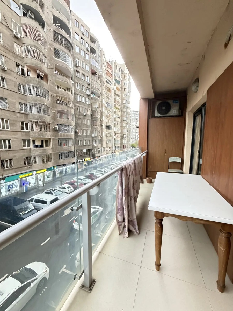 ალექსიძე მ. ქ. 3 - 5 rooms