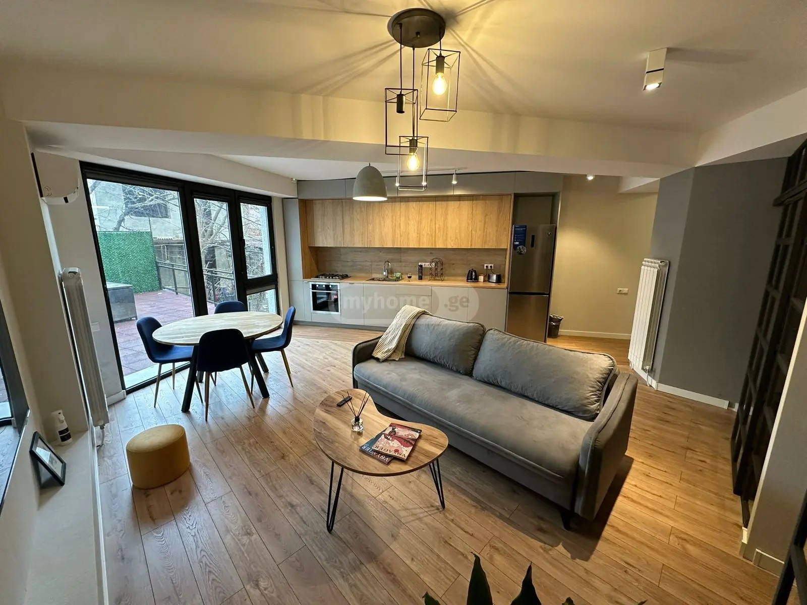 ცხვედაძის ქ. 58 - 3 rooms