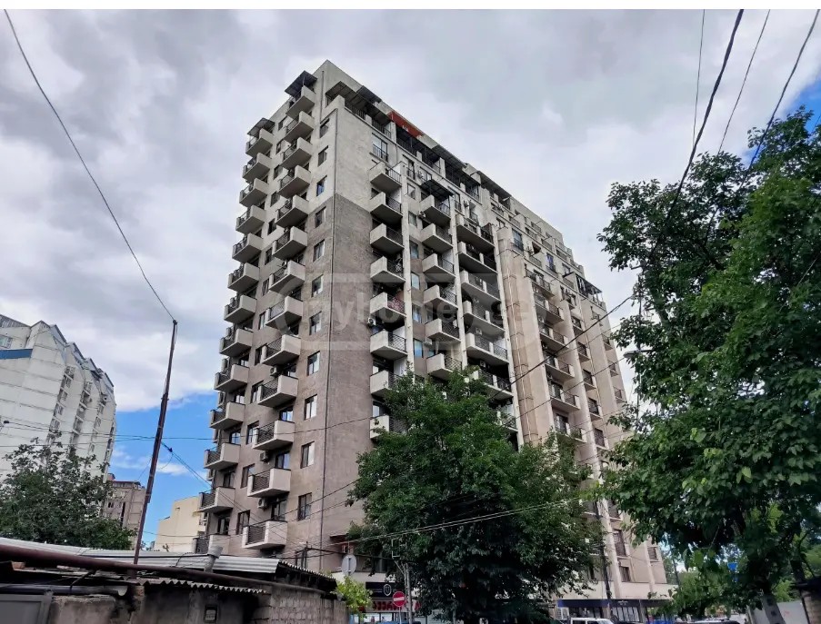 ბოჭორიშვილის ქ. 24 - 3 rooms