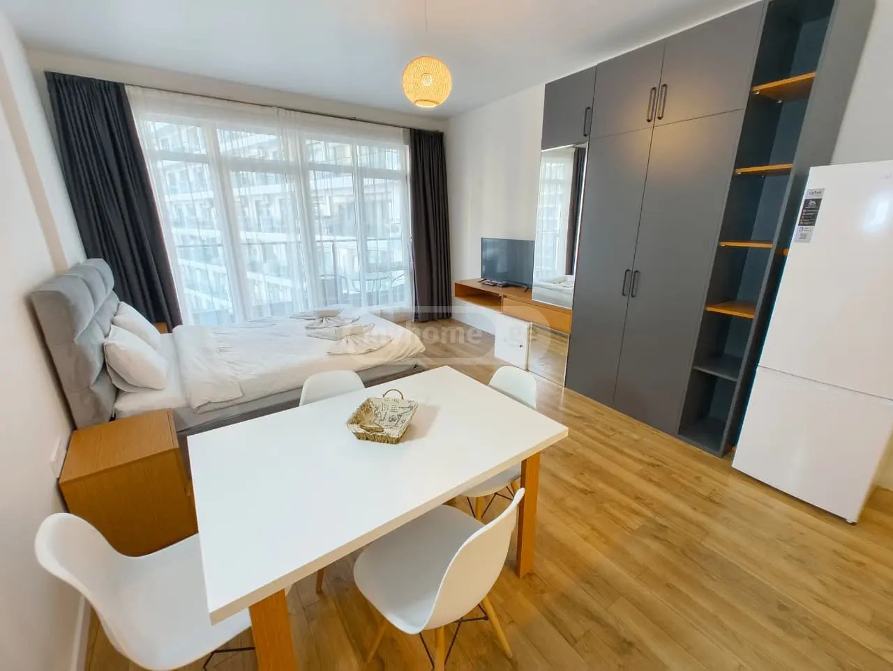 კაჩინსკი ლ. და მ. ქ. 5 - 1 rooms