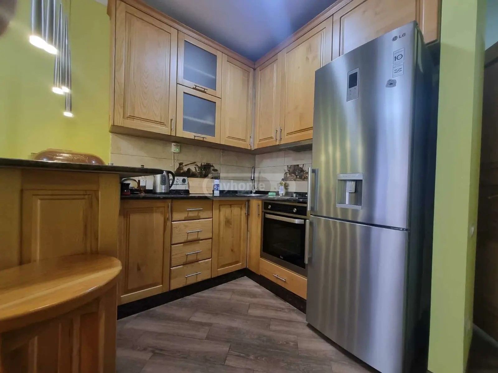 ფიროსმანი ნ. ქ. 18 - 3 rooms