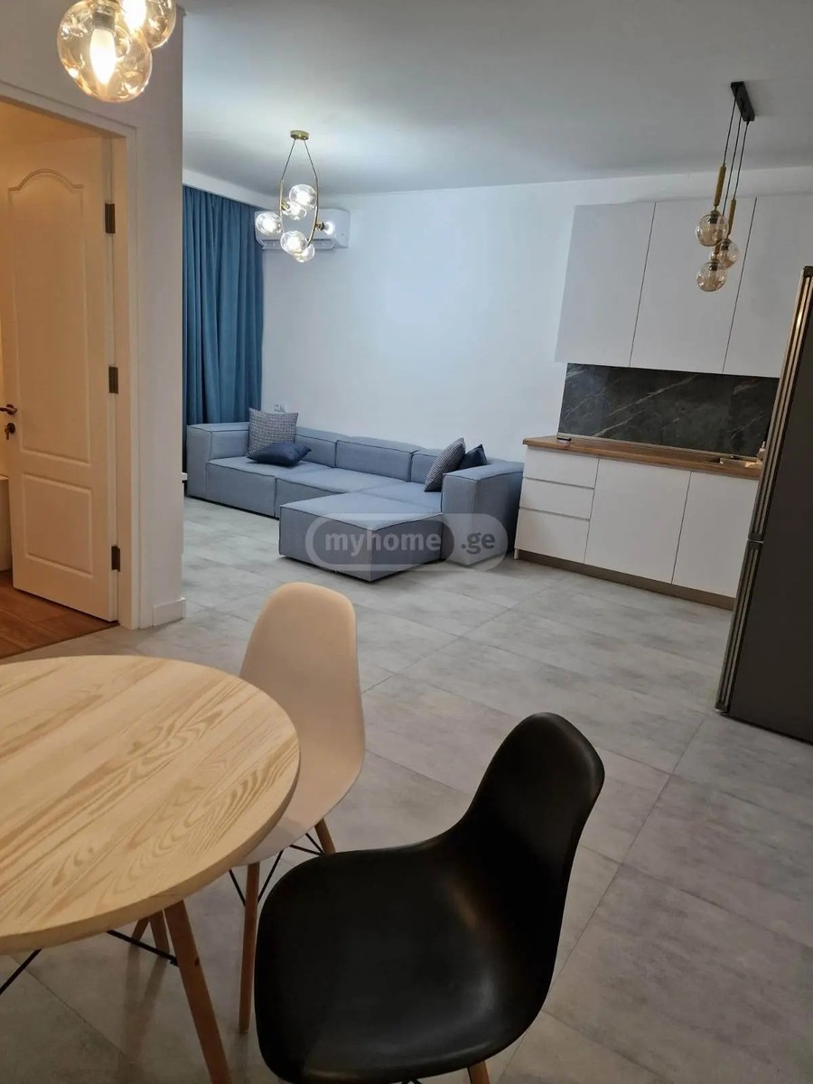 გენერალ ასლან აბაშიძის ქუჩა 19 - 3 rooms