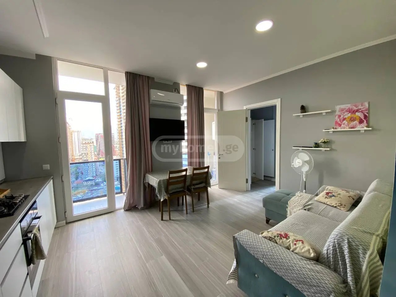 აბუსერიძე ტ. ქ. 14 - 2 rooms