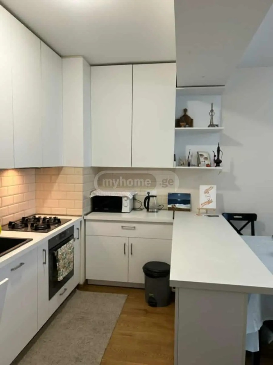 ნავთლუღის ქ. 10 - 2 rooms