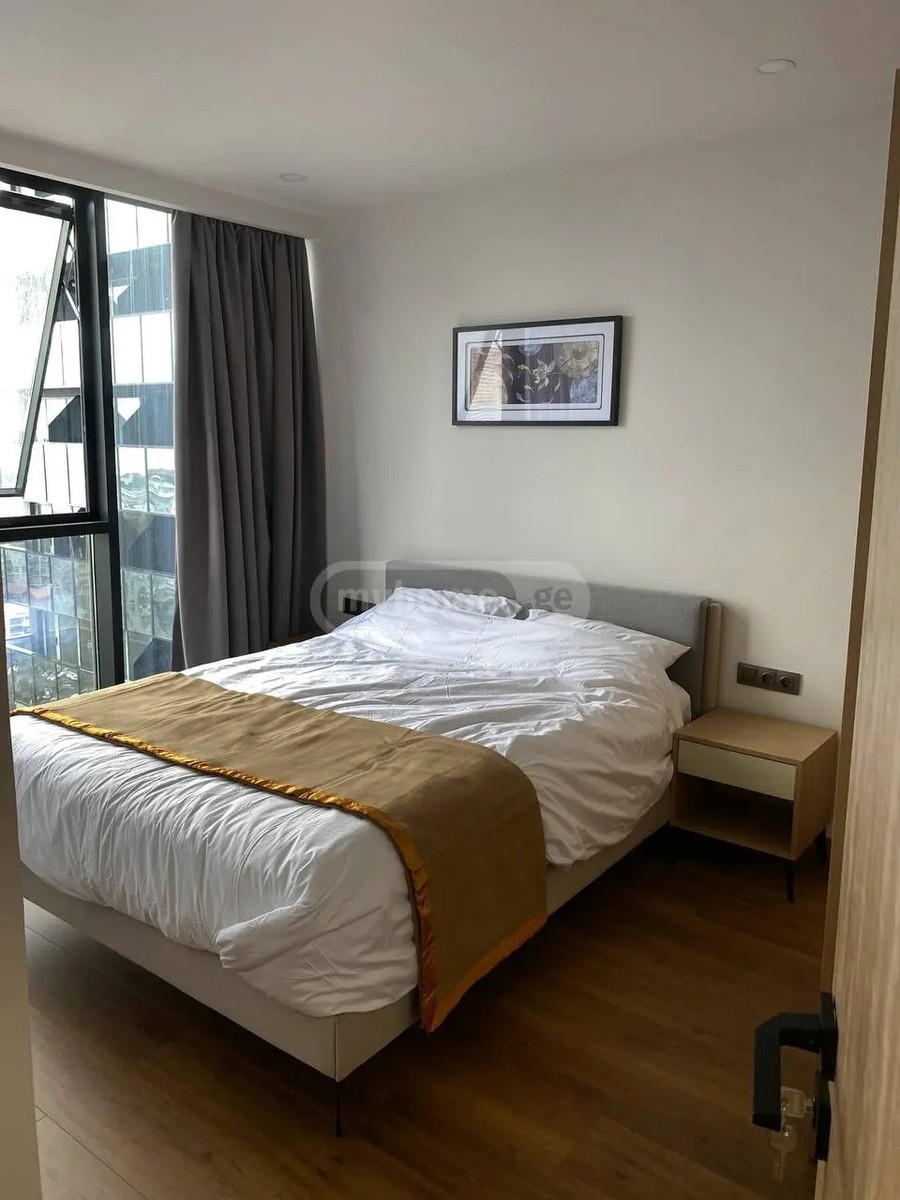 აბუსერიძე ტ. ქ. 13 - 2 rooms