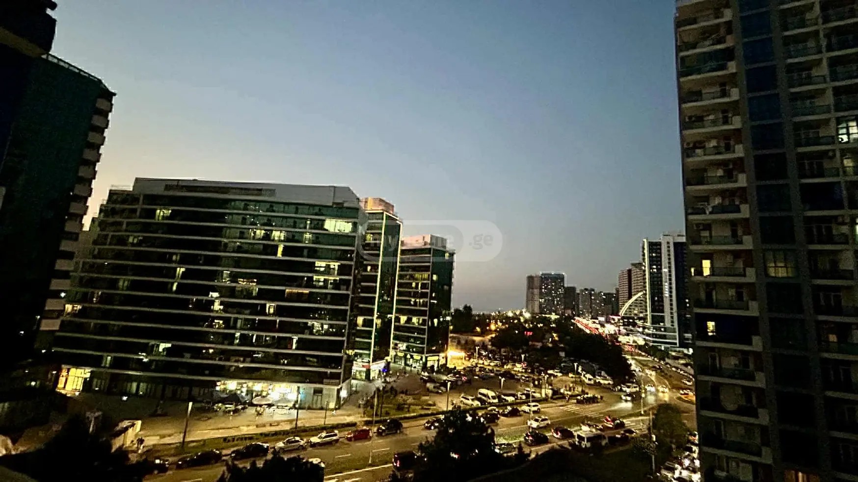 ნიჟარაძე რ. ქუჩა 6 - 3 rooms