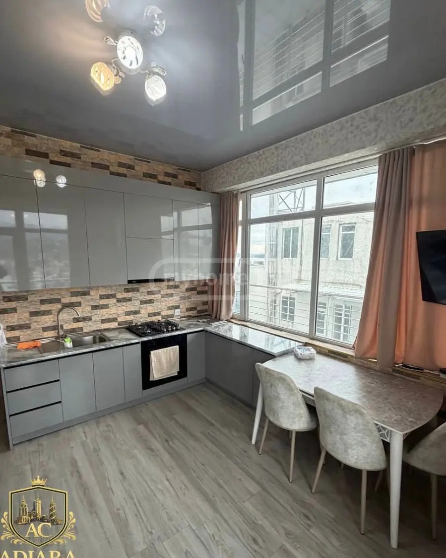 ჭავჭავაძე ი. ქ. 5 - 3 rooms