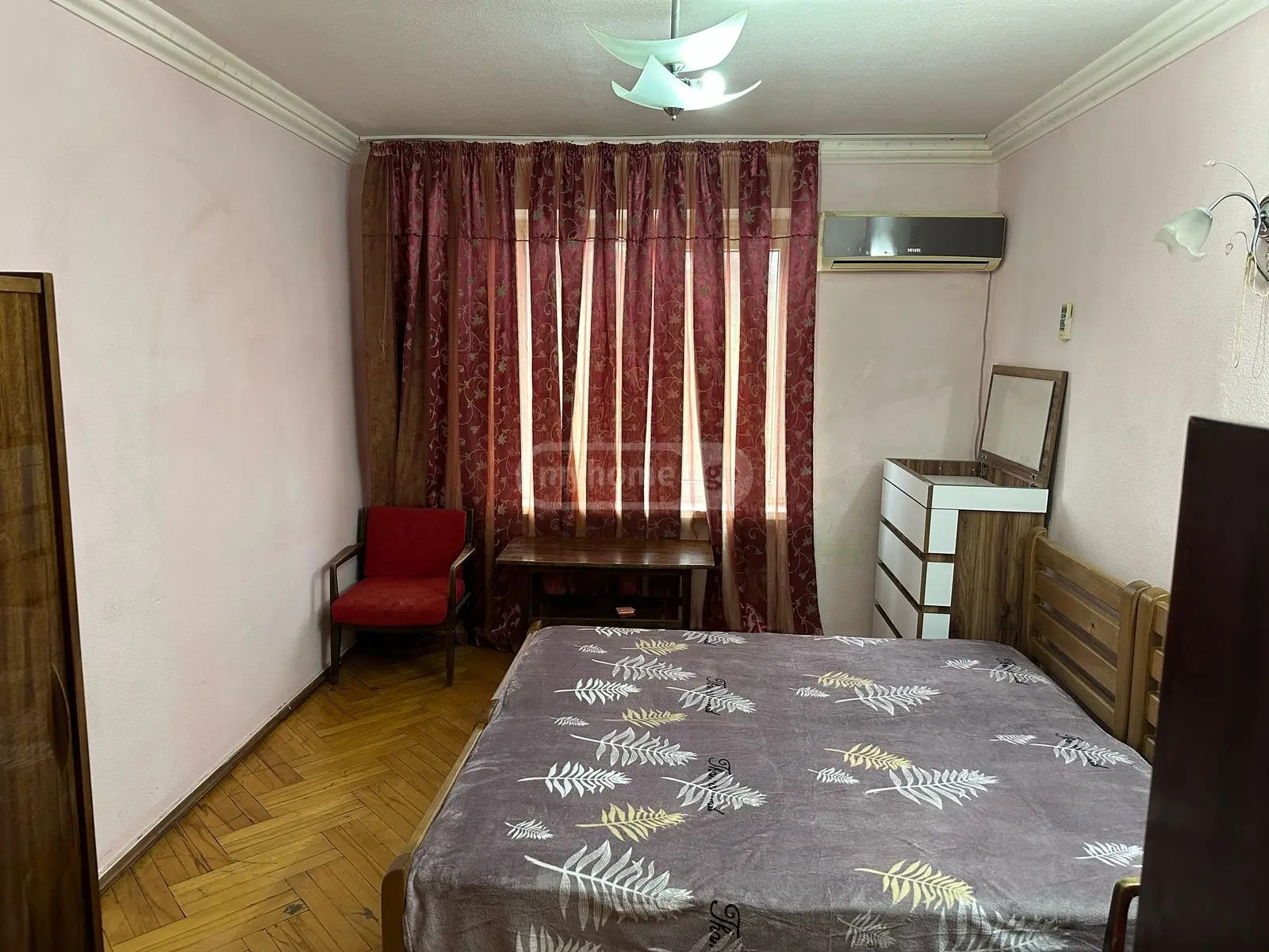 ყაზბეგის გამზ.  - 1 rooms