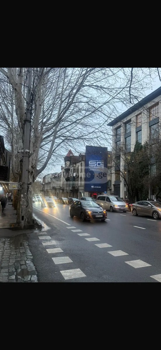 რუსთაველის გამზ.  - 3 rooms