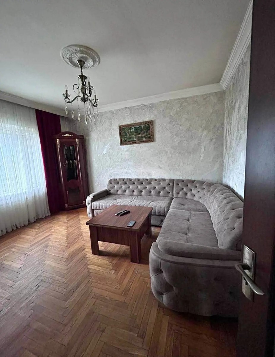 ხიმშიაშვილი შ. ქ.  - 3 rooms