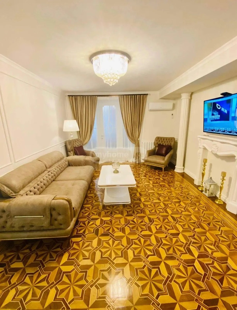 რუსთაველის ქ.  - 5 rooms