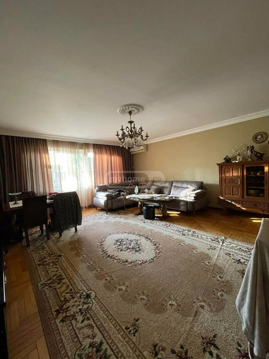 ინასარიძის ქ. 24 - 4 rooms