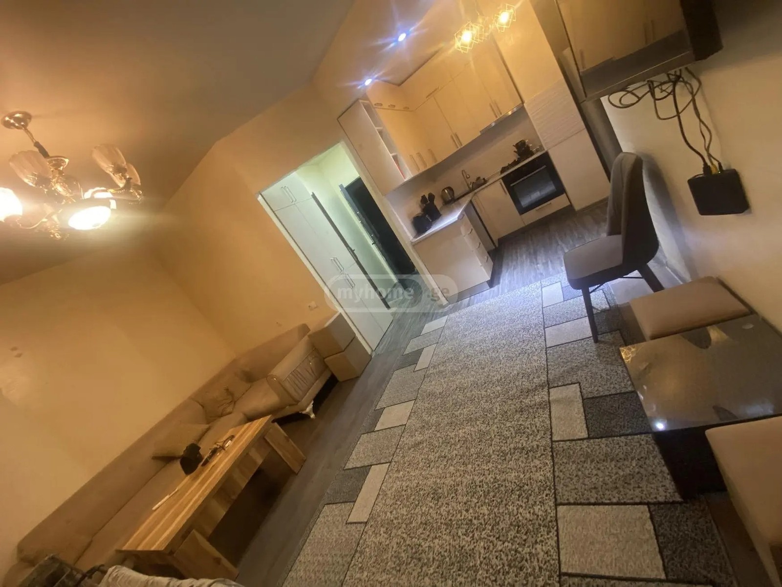 ანგისის ქ. 41ა - 3 rooms