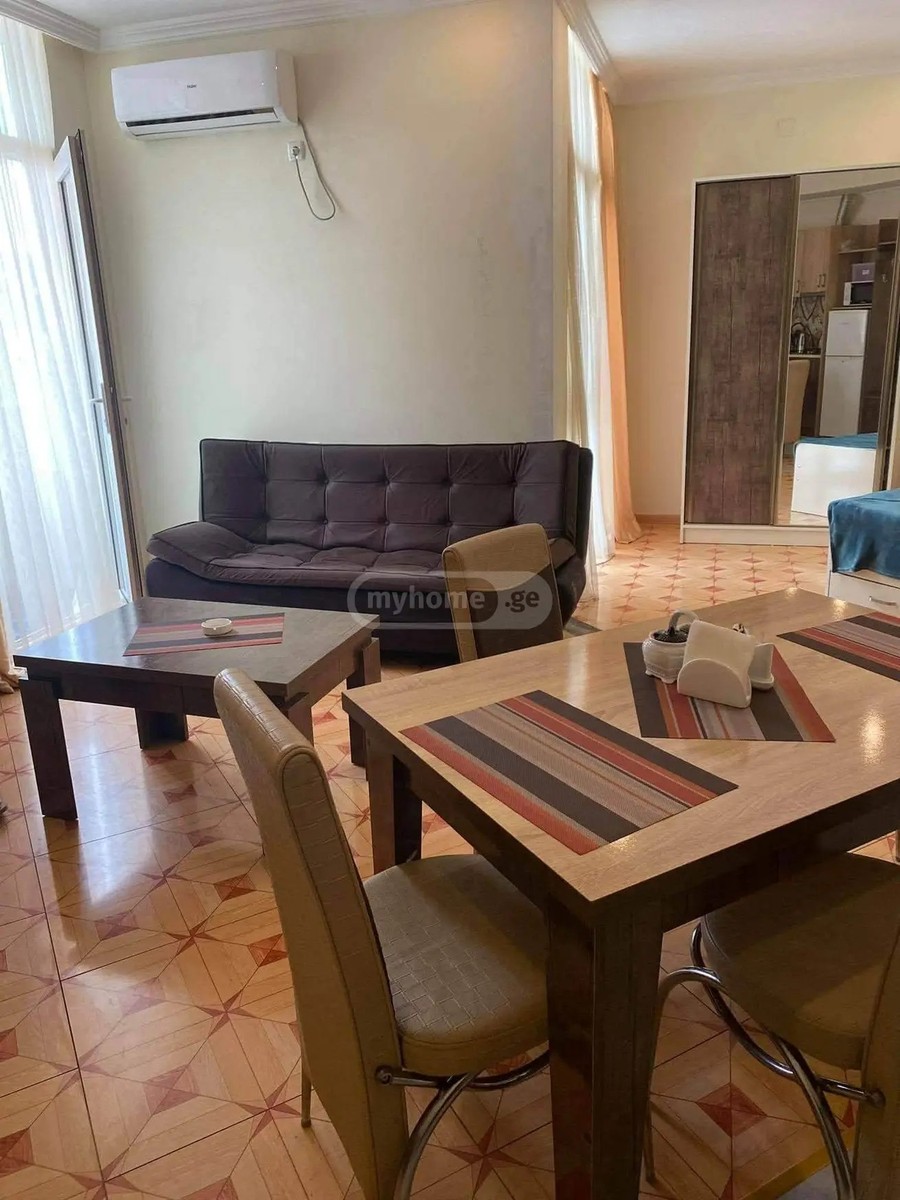 პუშკინი ა. ქ. 13 - 1 rooms