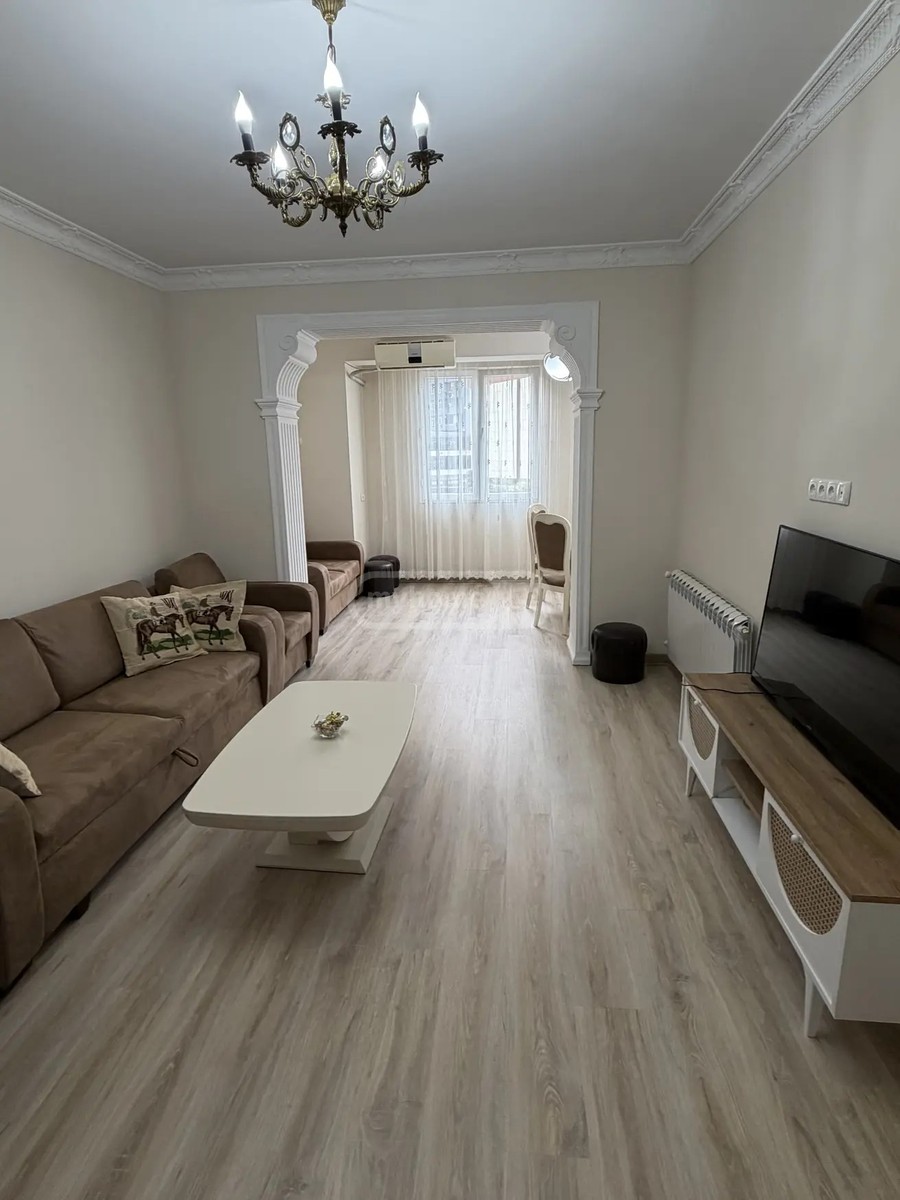 ლორია პ. ქ. 5 - 2 rooms