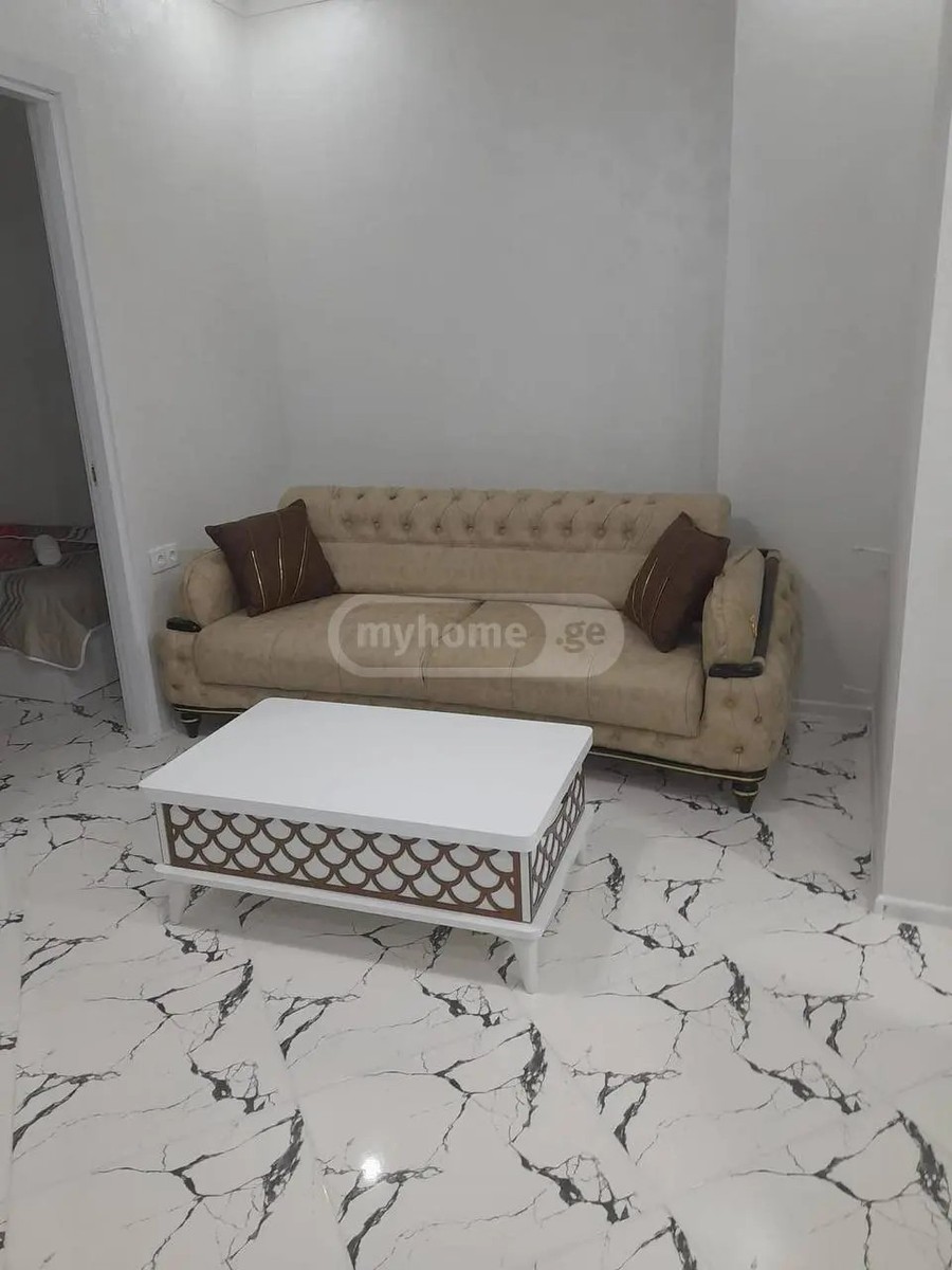 დავით აღმაშენებლის ქუჩა 44 - 3 rooms