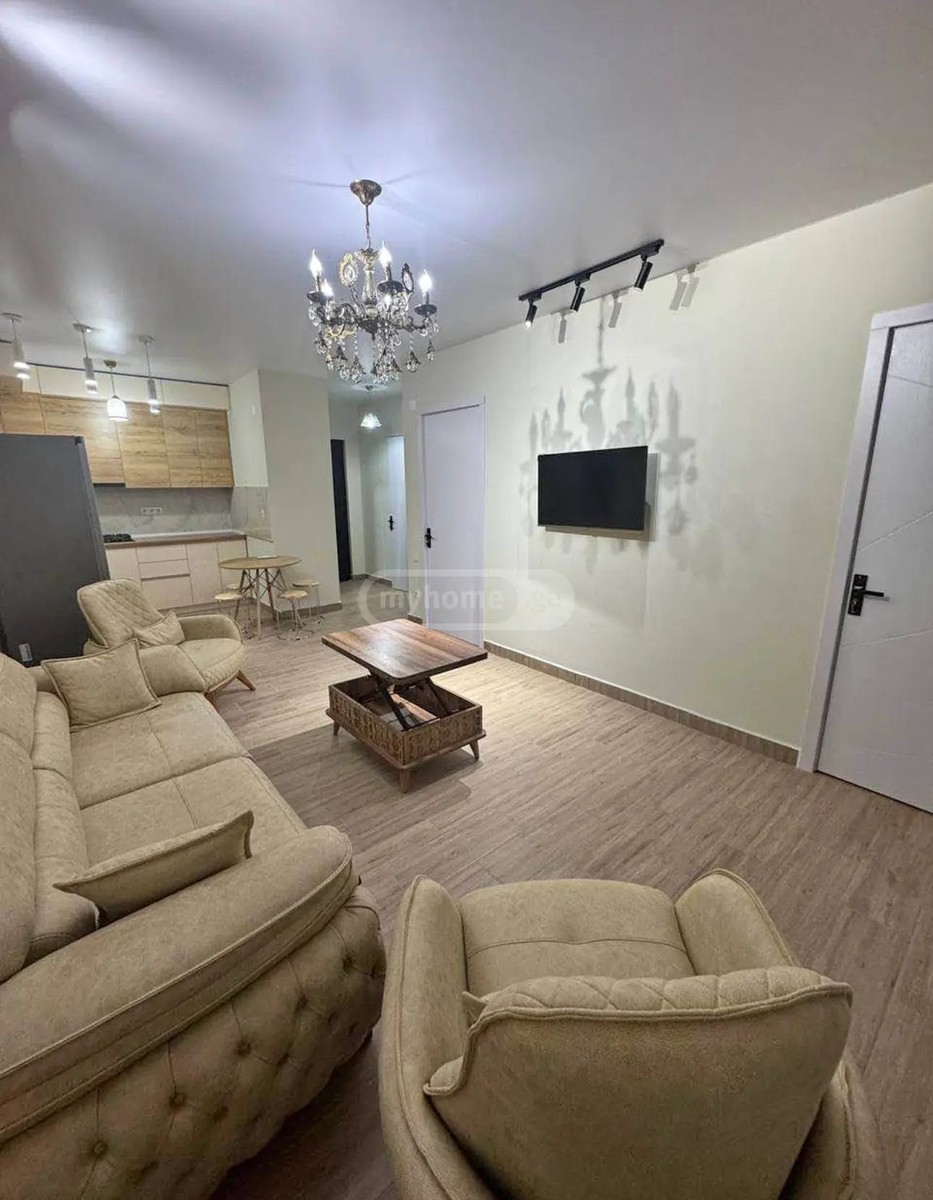 პუშკინი ა. ქ.  - 3 rooms