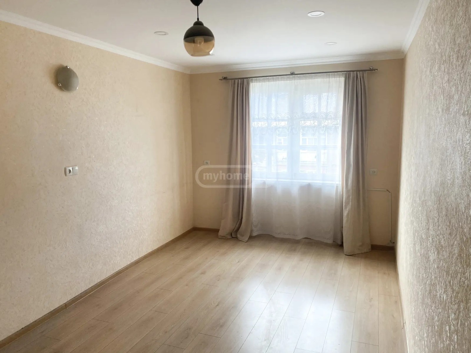 ვაჟა-ფშაველა - II კვარტ. 16 - 3 rooms