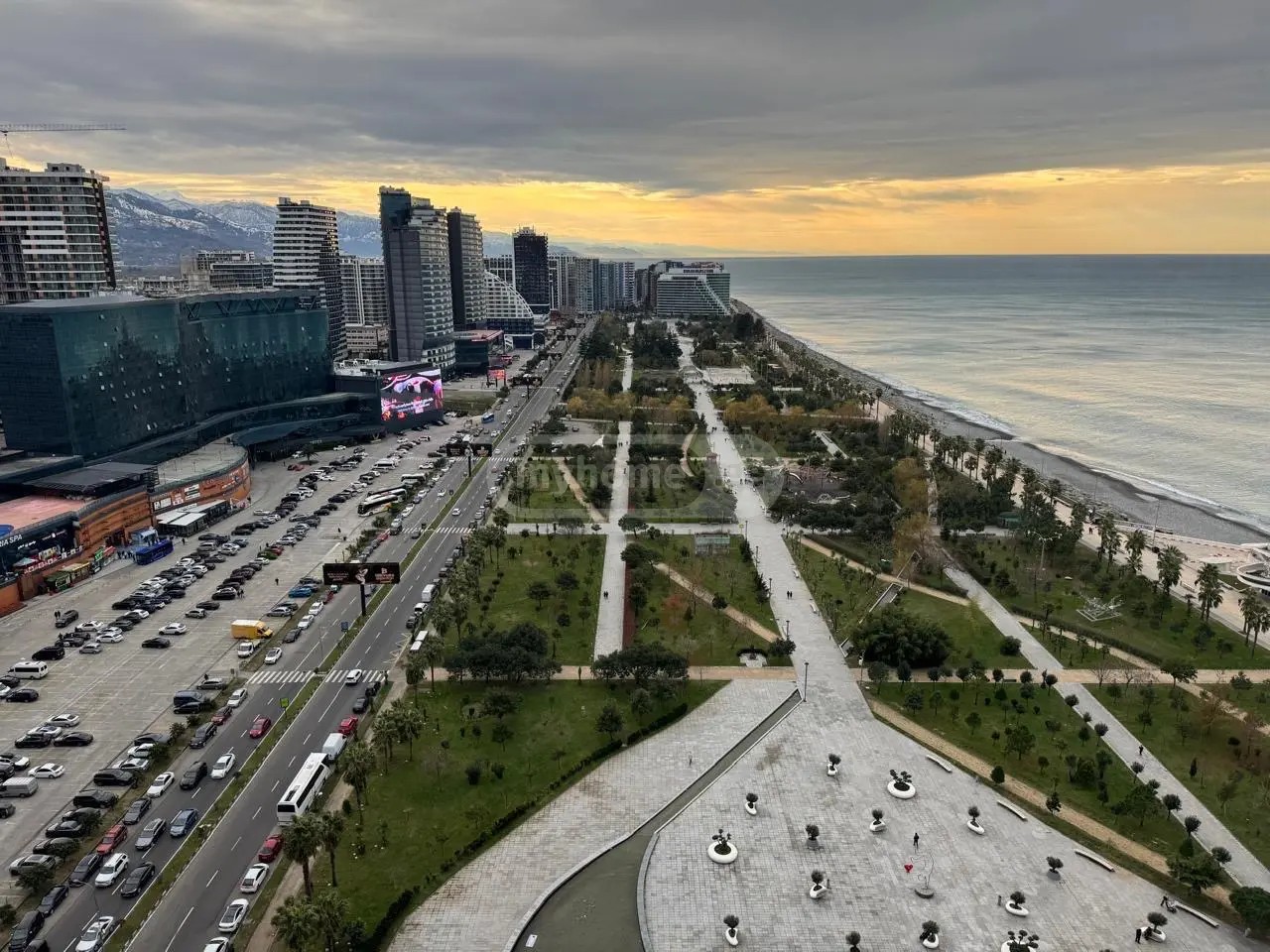 კაჩინსკი ლ. და მ. ქ. 57 - 1 rooms