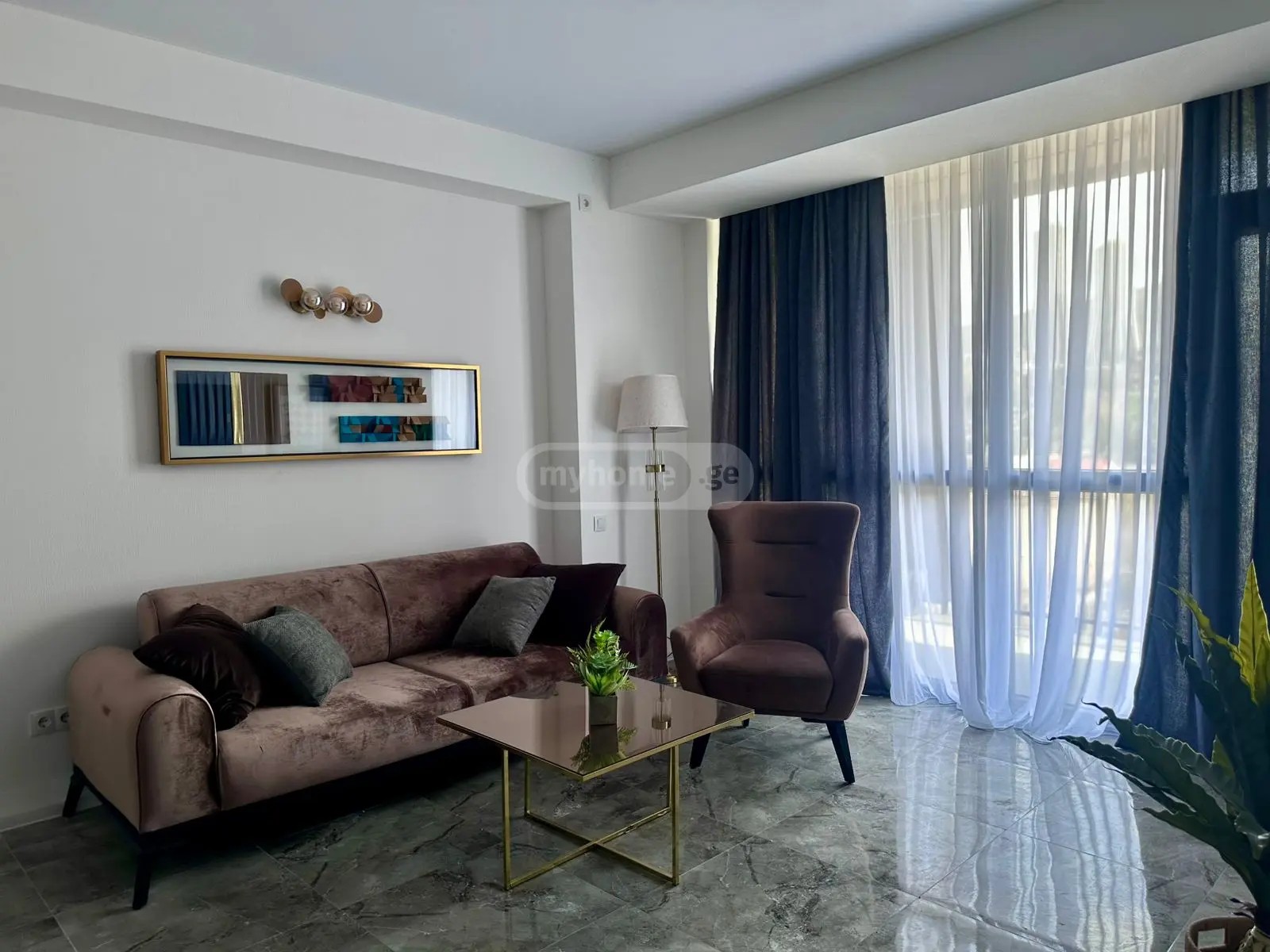 უნივერსიტეტის ქ. 22 - 2 rooms