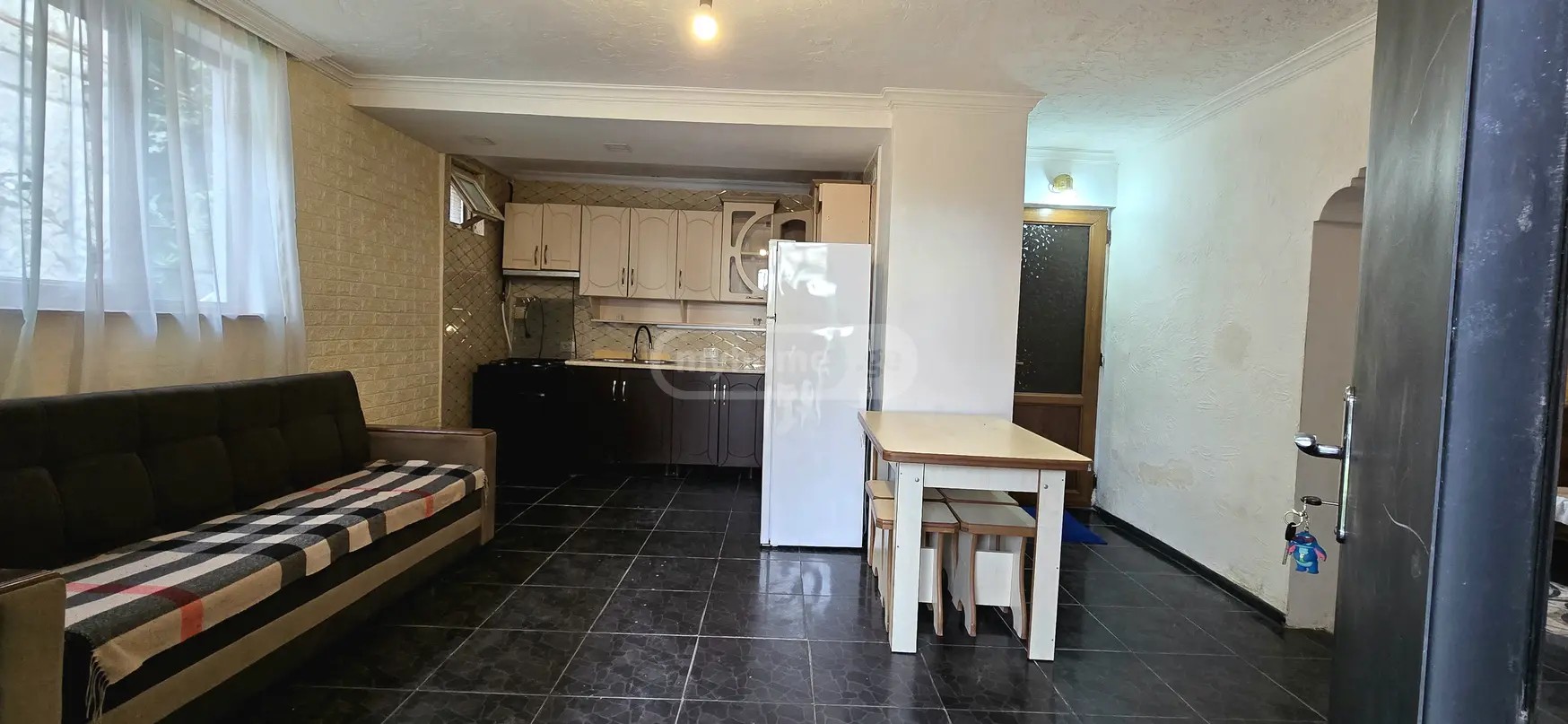 ტყაბლაძის ქ. 777 - 3 rooms