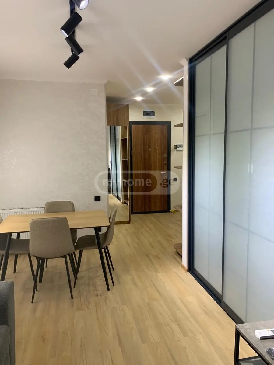 ზღვისპირის ქუჩა 1 - 2 rooms