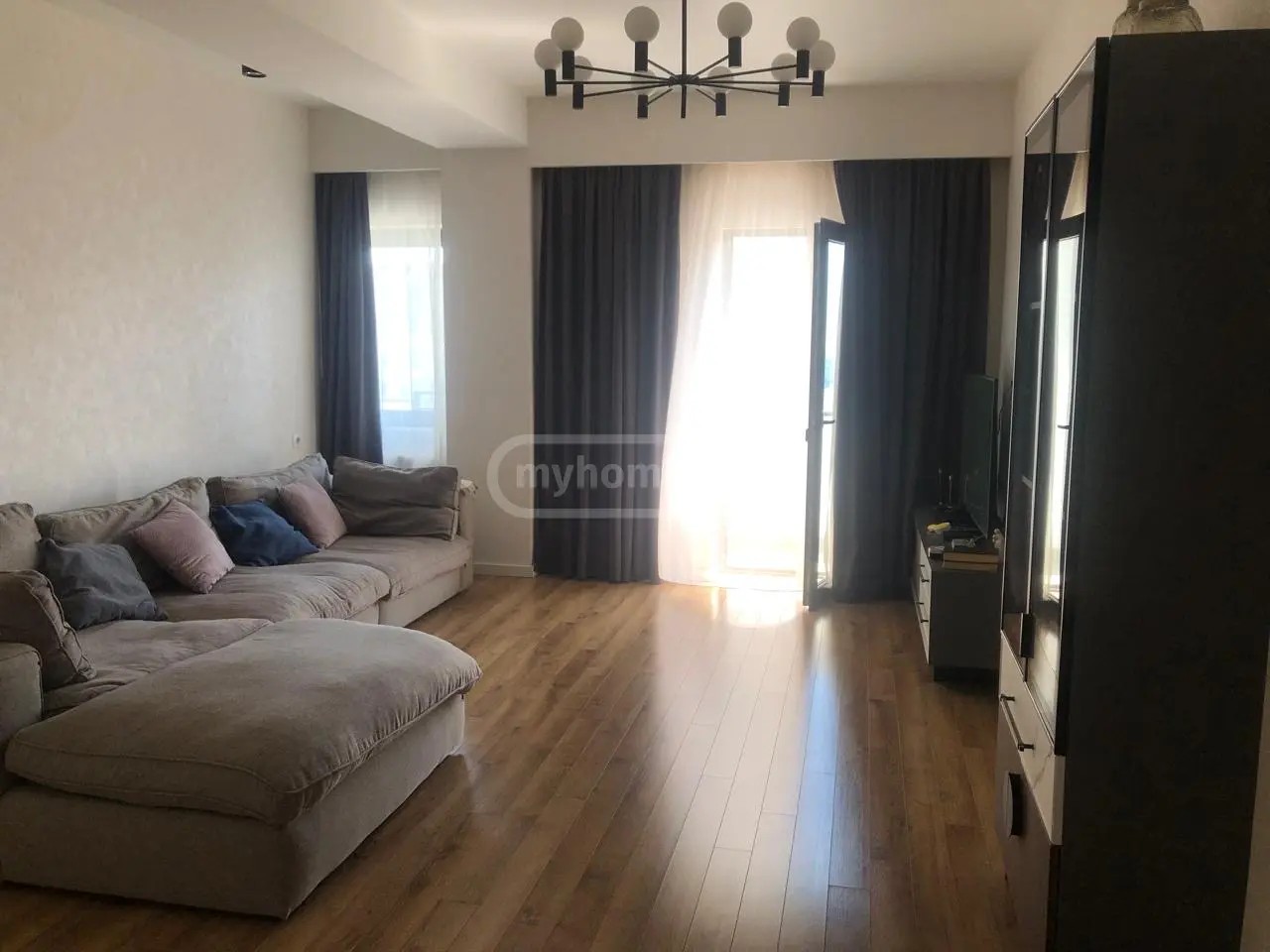 პ. დათუაშვილის ქ. 1 - 4 rooms
