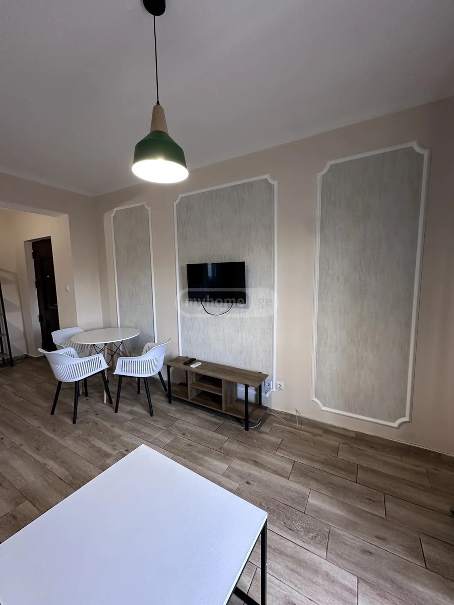 კუპრაძე ვ. ქ. 74 - 2 rooms