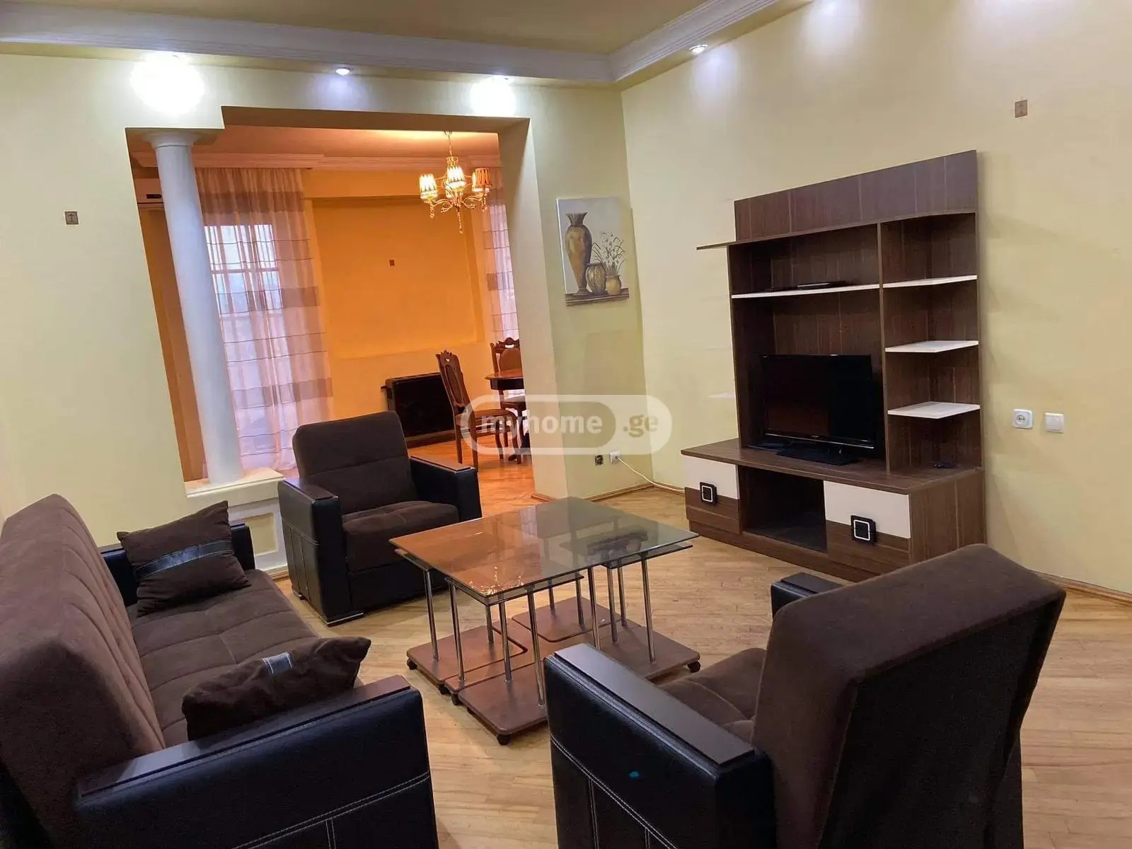 რუსთაველის ქ. 57 - 4 rooms