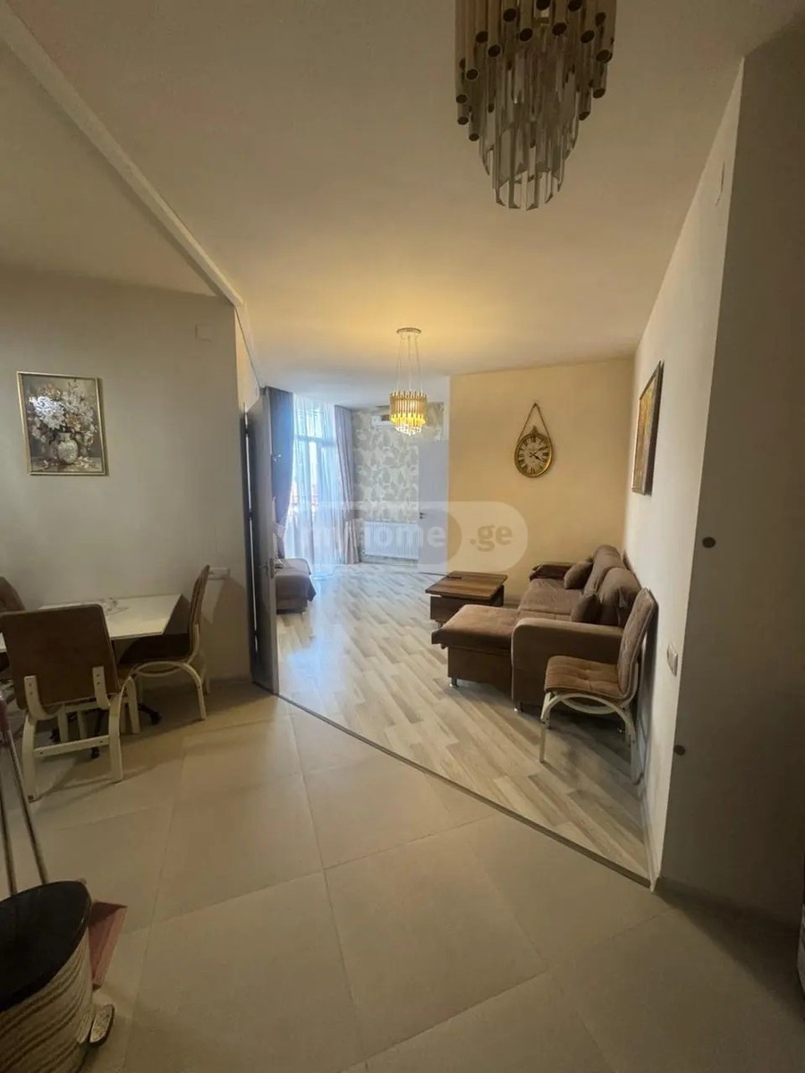 პუშკინის ქ.  - 3 rooms