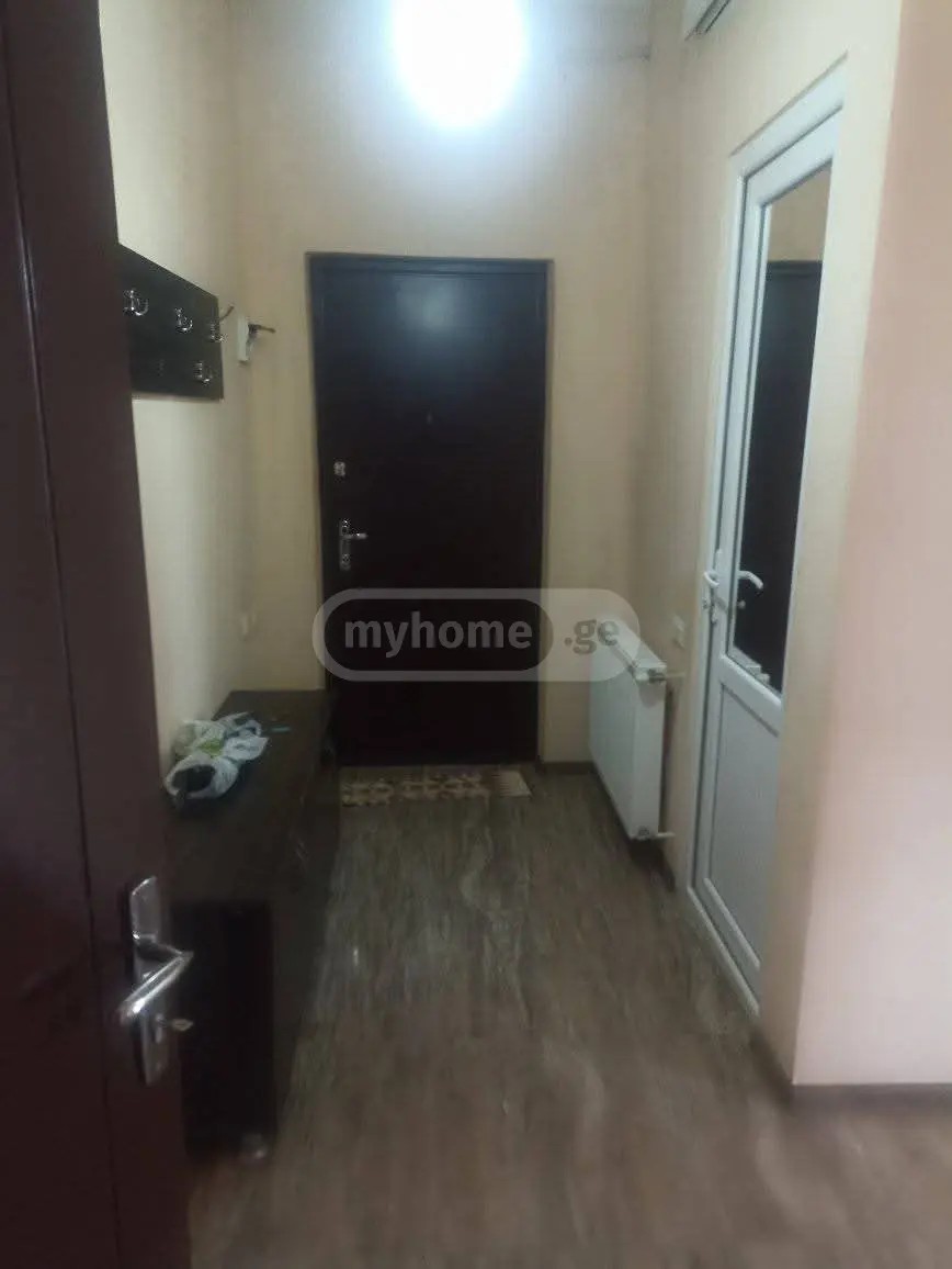 ანგისის ქ. 8 - 2 rooms