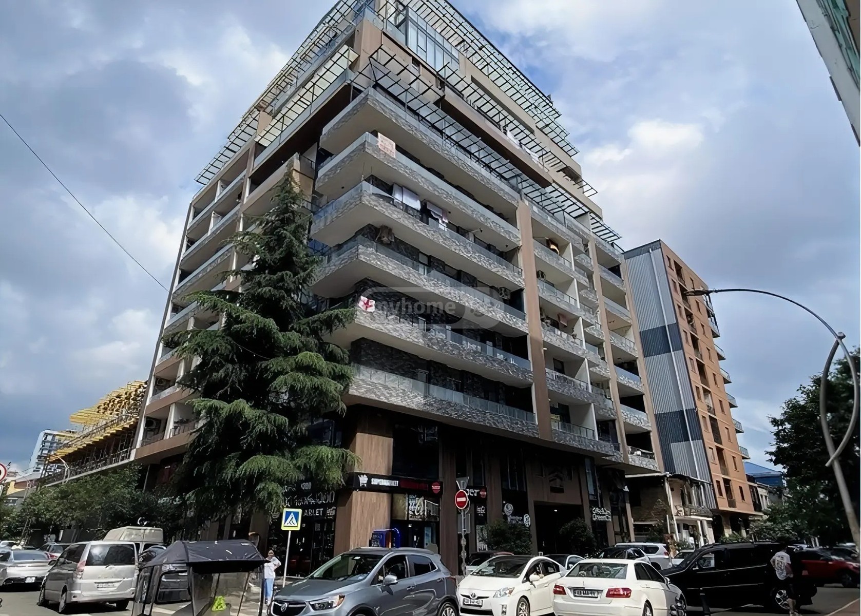 აბაშიძე ჰ. ქ. 13 - 3 rooms