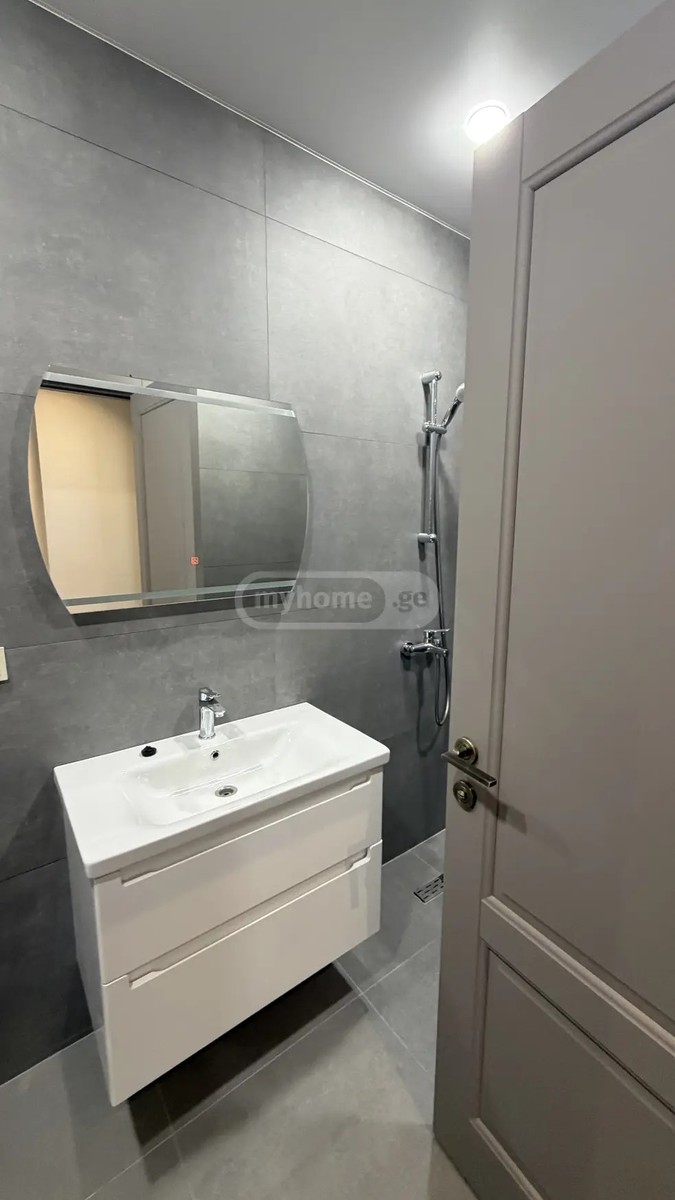 დემეტრე თავდადებულის ქუჩა 38 - 3 rooms