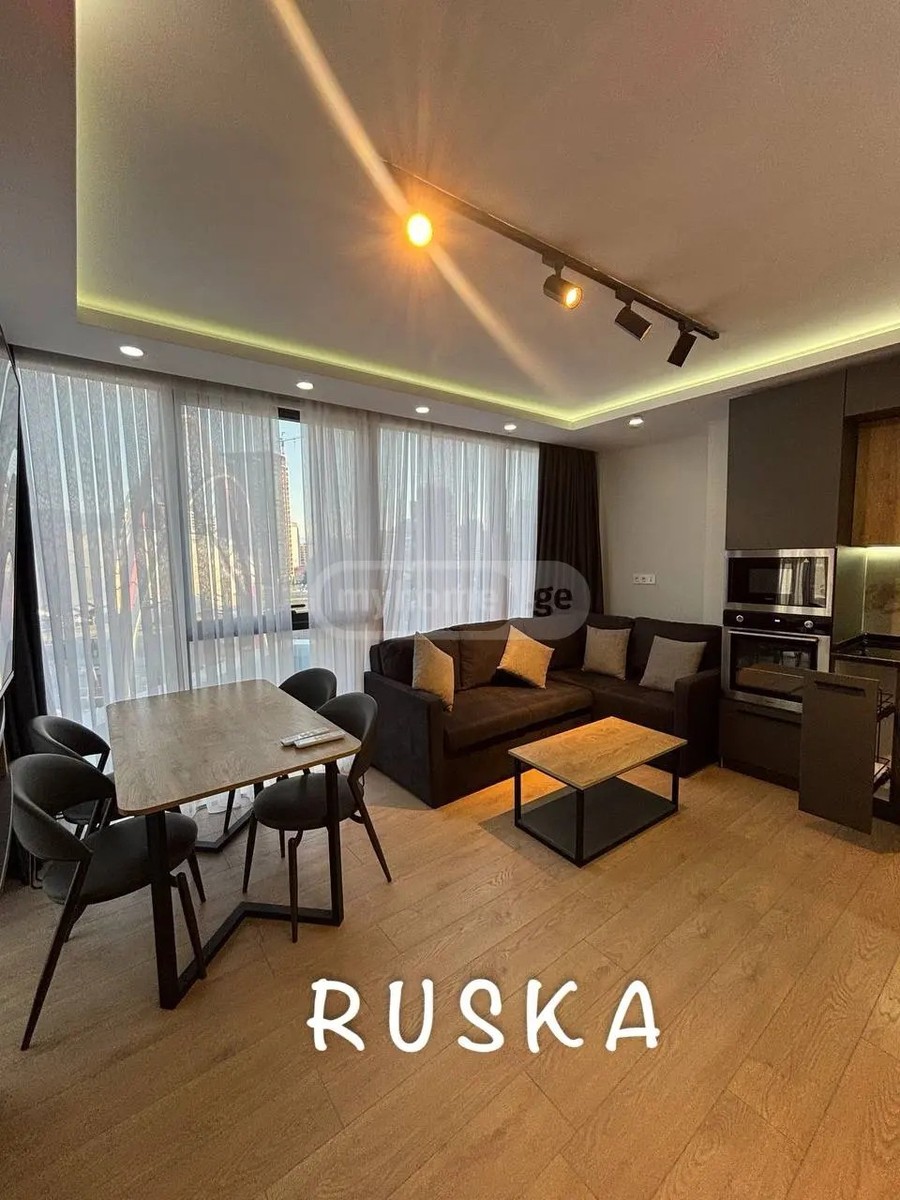 აბუსერიძე ტ. ქ. 13 - 2 rooms