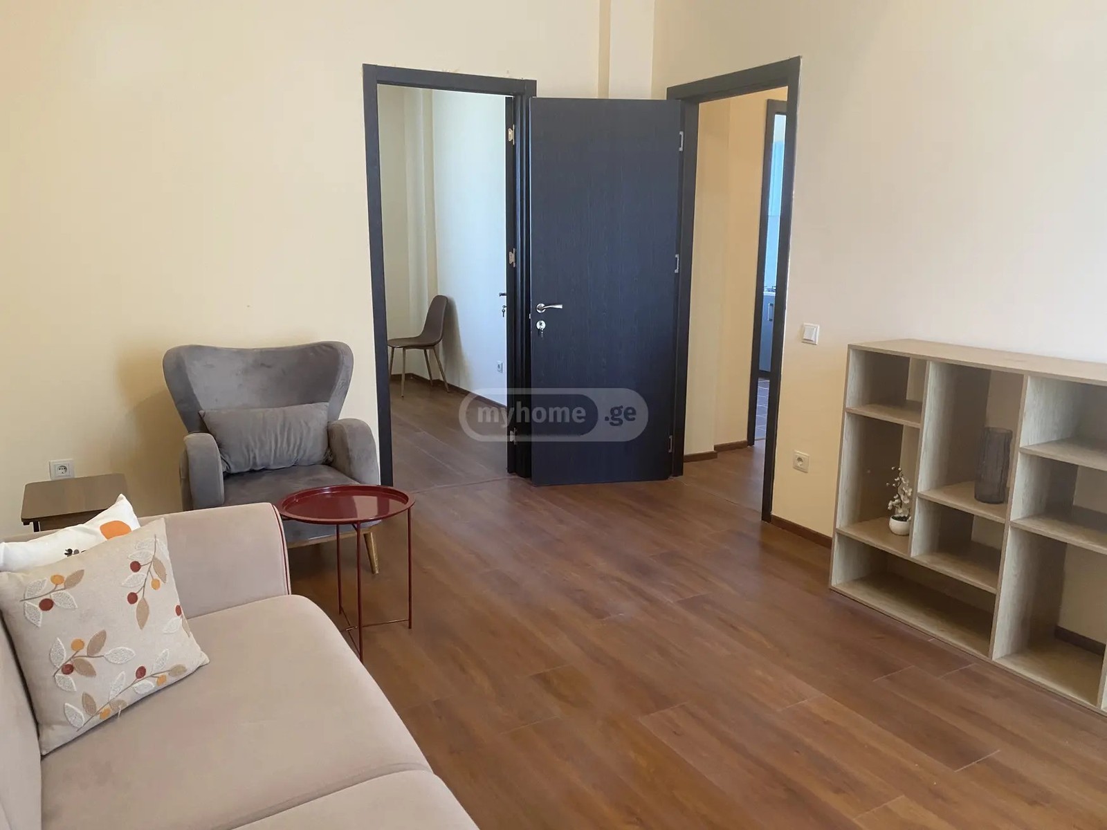 შერვაშიძის ქ. 53 - 2 rooms