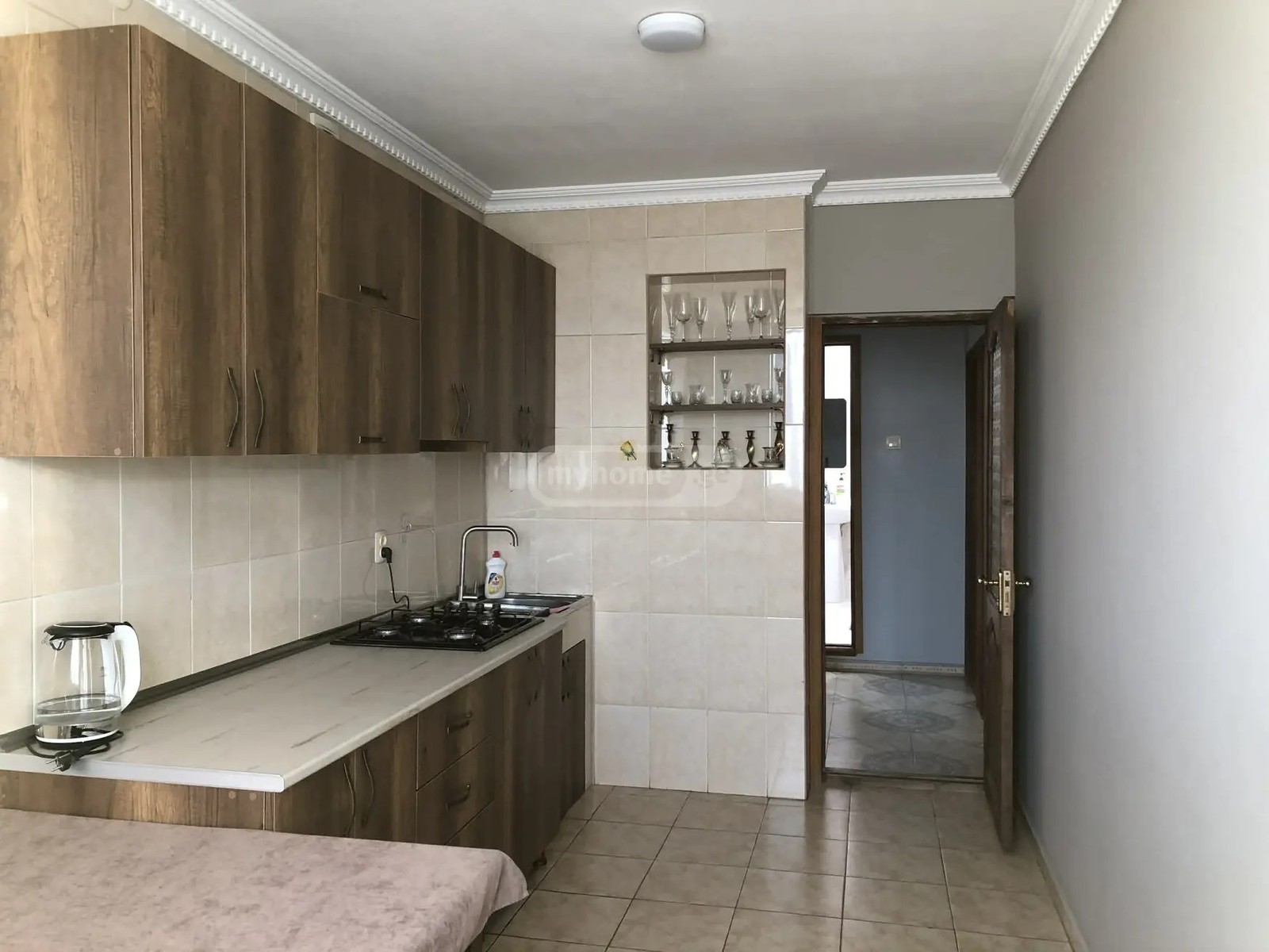 ლეონიძის ქ.  - 3 rooms