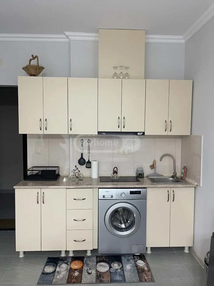 ანგისის 3 ჩიხი 8a - 2 rooms