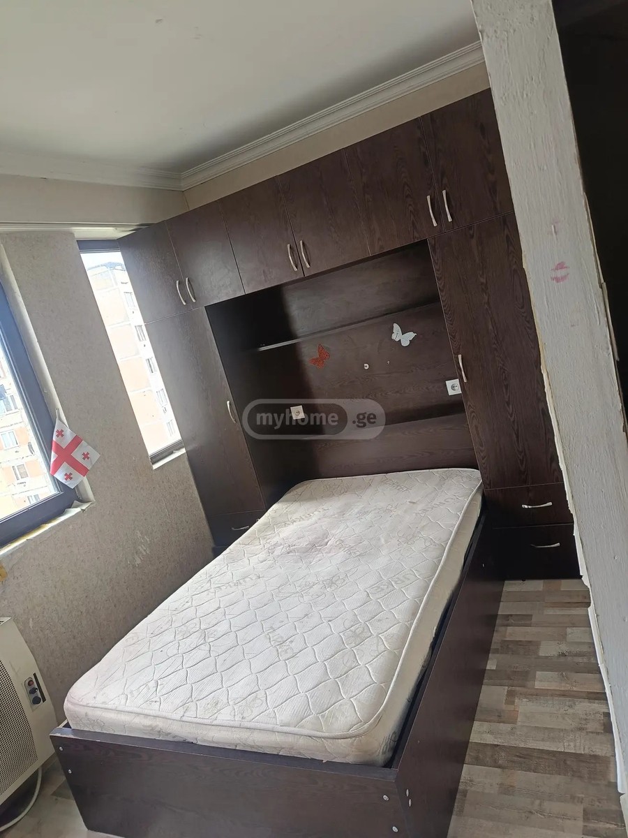 დავით გურამიშვილის გამზირი #35-41 41 - 1 rooms