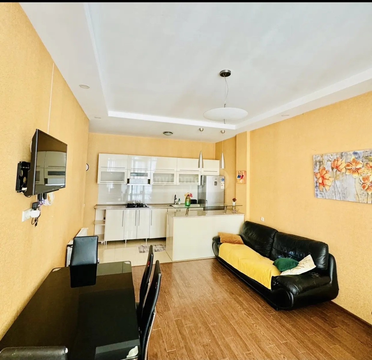 ნავთლუღის ქ. 11 - 2 rooms