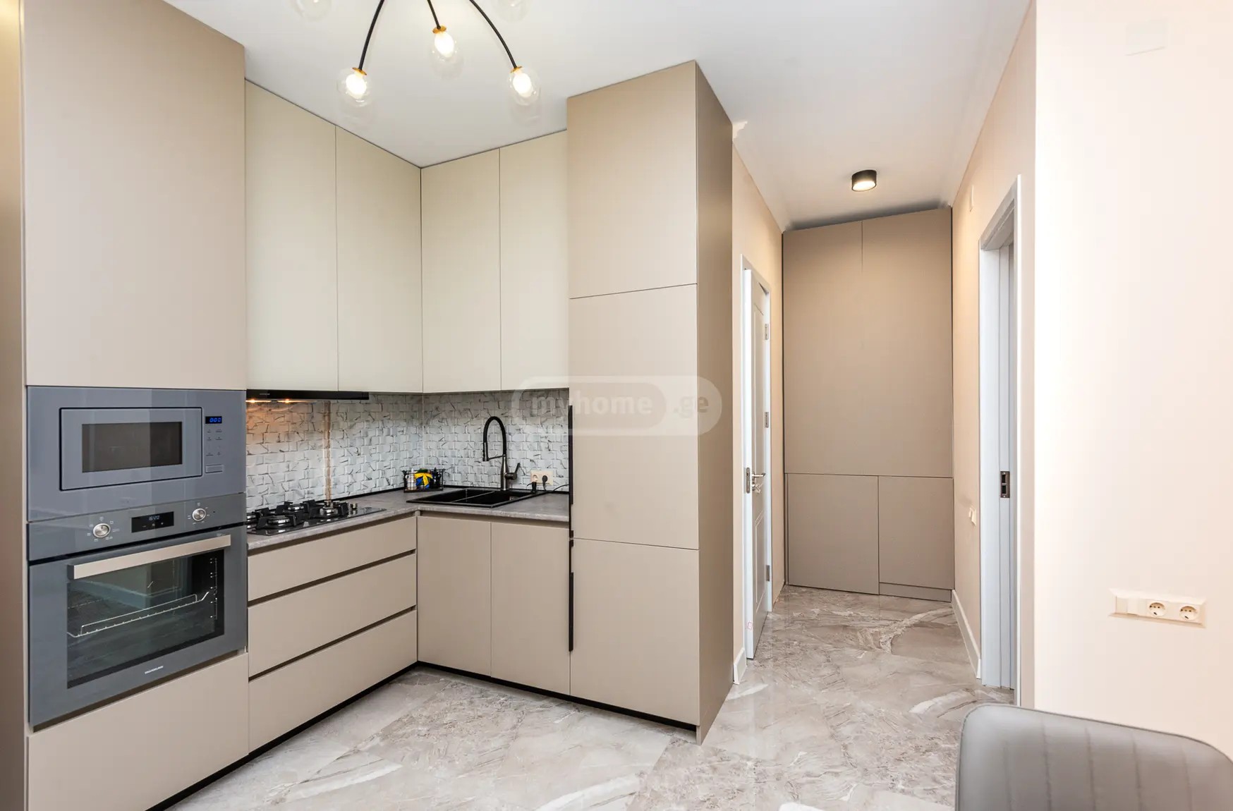 აბუსერიძე ტ. ქ. 45 - 2 rooms